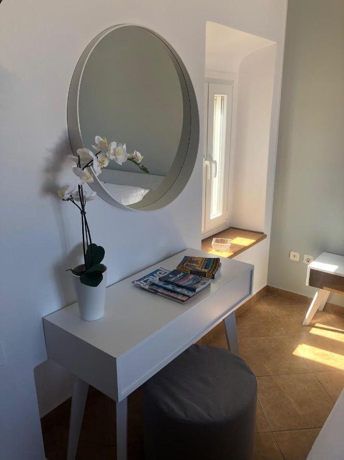 Amaryllis Suites Santorini 산토리니 외부 사진