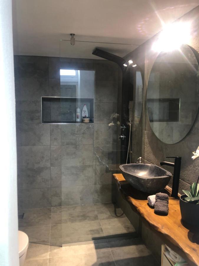 Amaryllis Suites Santorini 산토리니 외부 사진