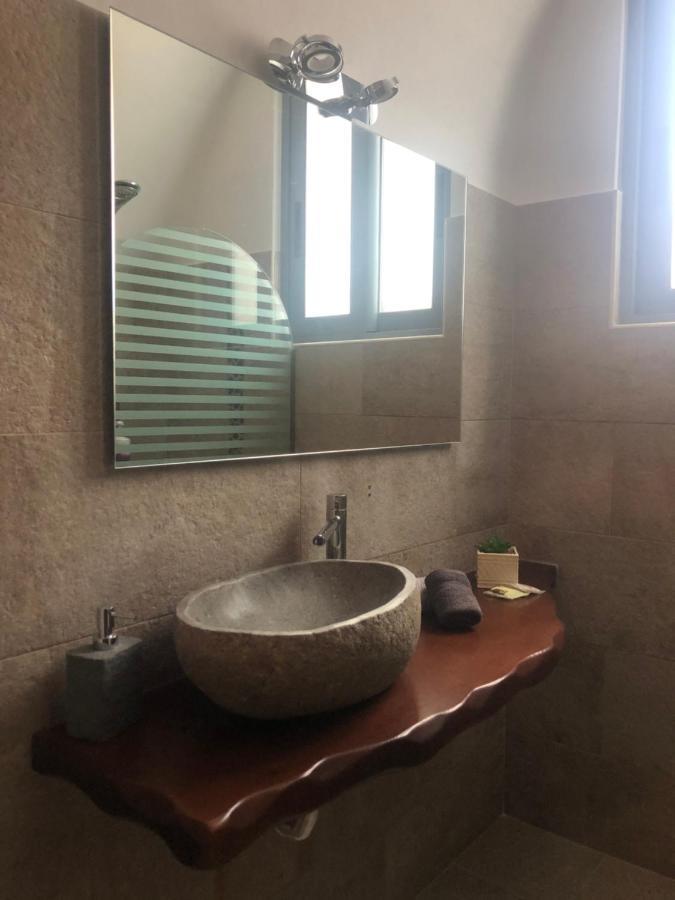 Amaryllis Suites Santorini 산토리니 외부 사진