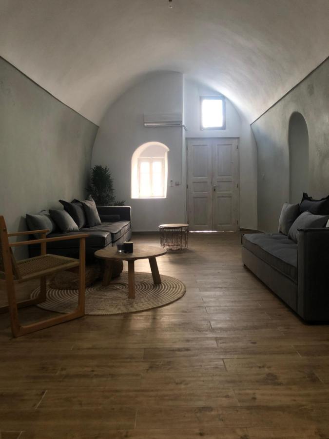 Amaryllis Suites Santorini 산토리니 외부 사진