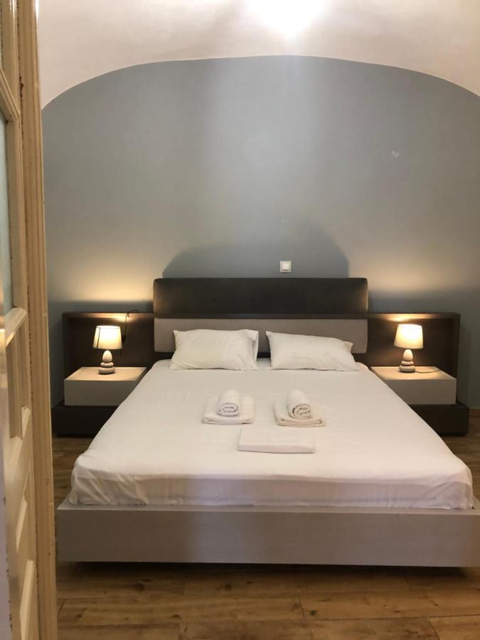Amaryllis Suites Santorini 산토리니 외부 사진